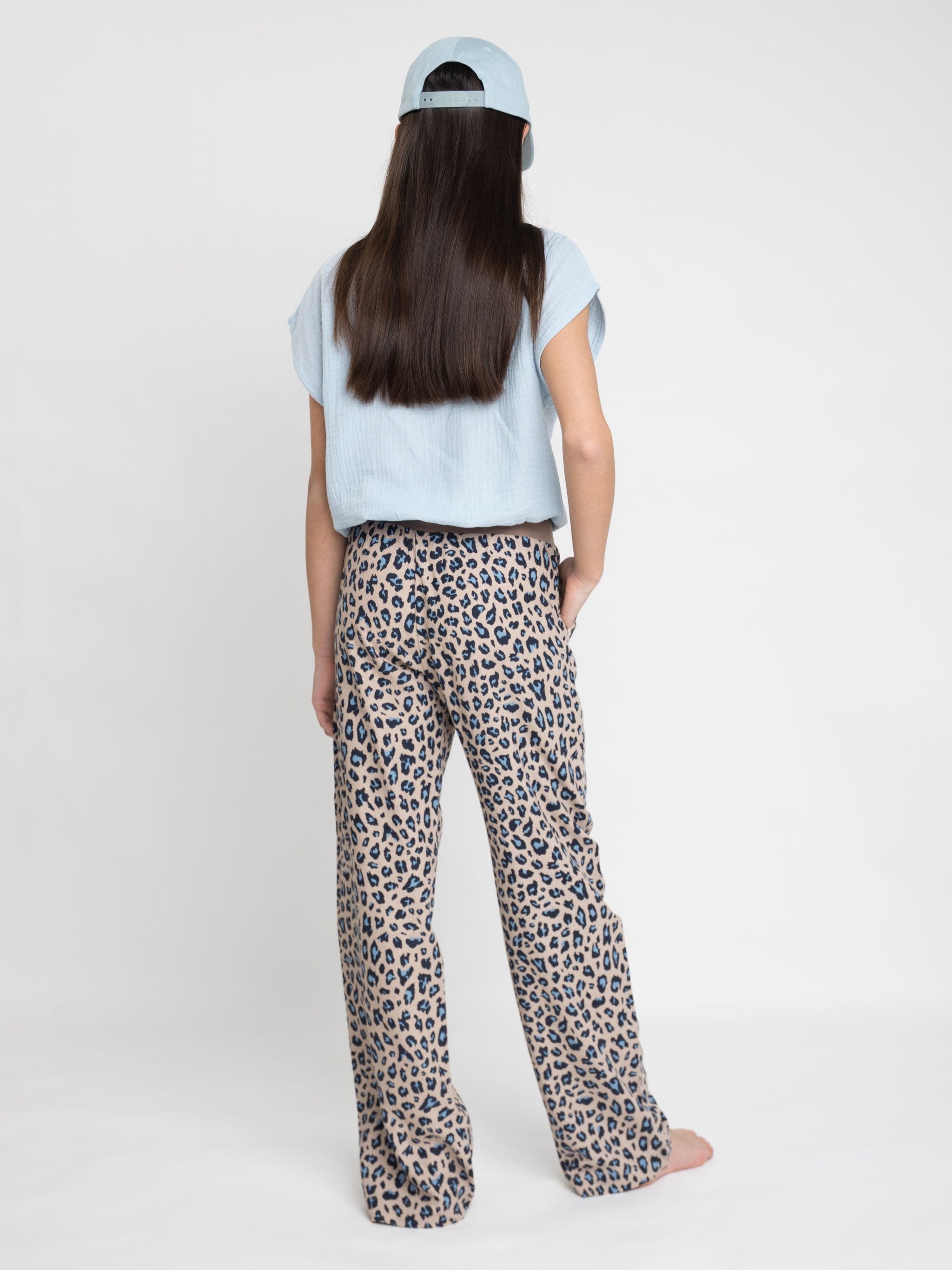 Leinenhose mit Taschen und verstellbarem Bund