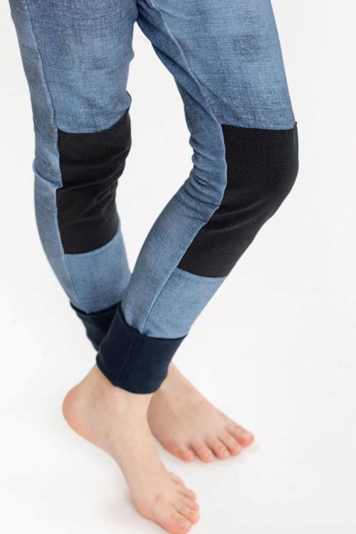 leggings in jeans look